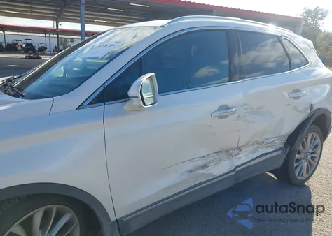 2017 Lincoln Mkc Reserve z USA, uszkodzony, nr VIN 5LMCJ3C9XHUL68494